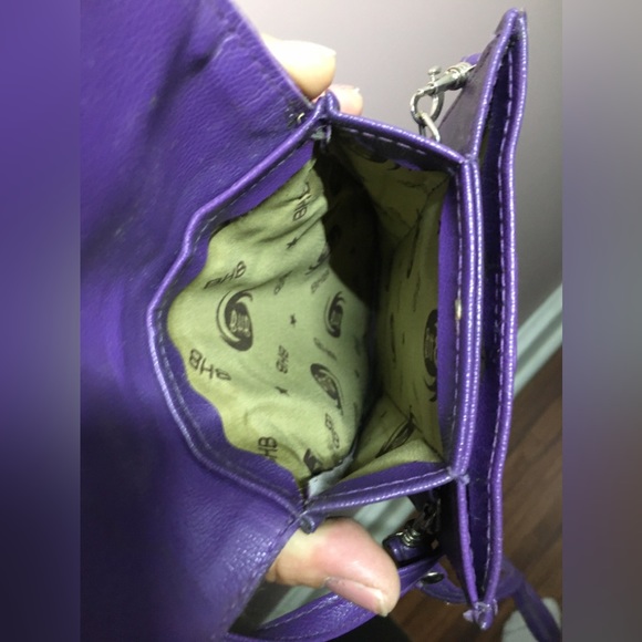 BHB Crossbody - Picture 10 of 11